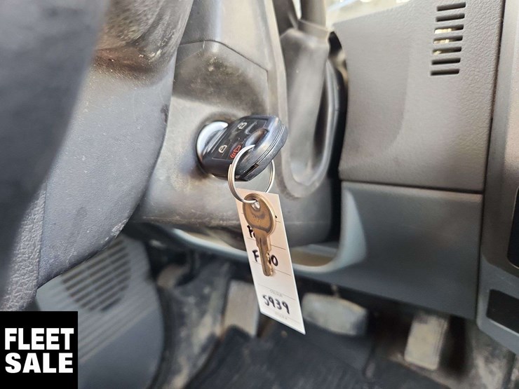 2012-ford-f350-image-27