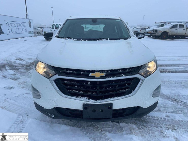 2018-chevrolet-equinox-image-8