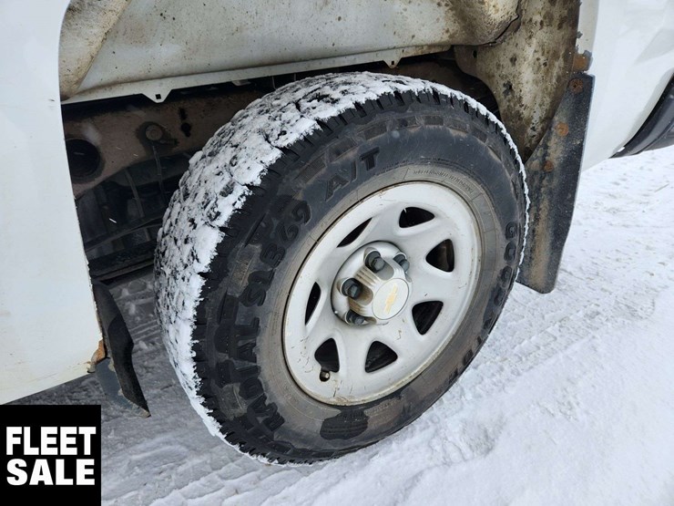 2018-chevrolet-silverado-1500-image-11