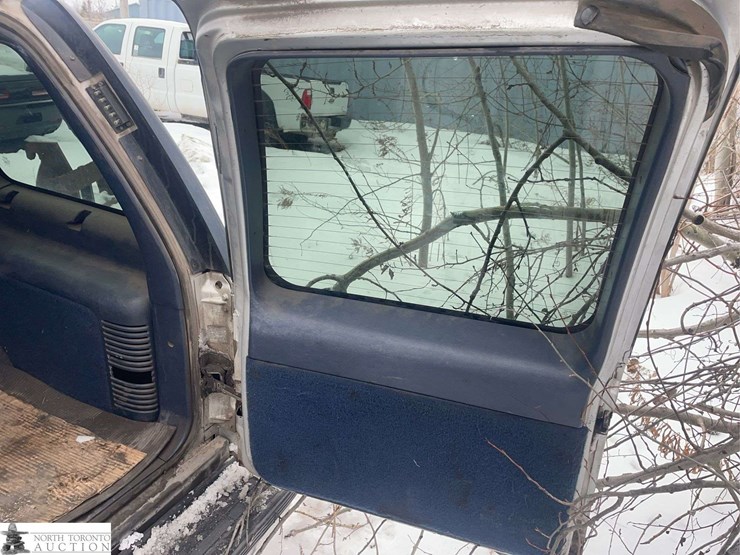 1999-gmc-yukon-image-27