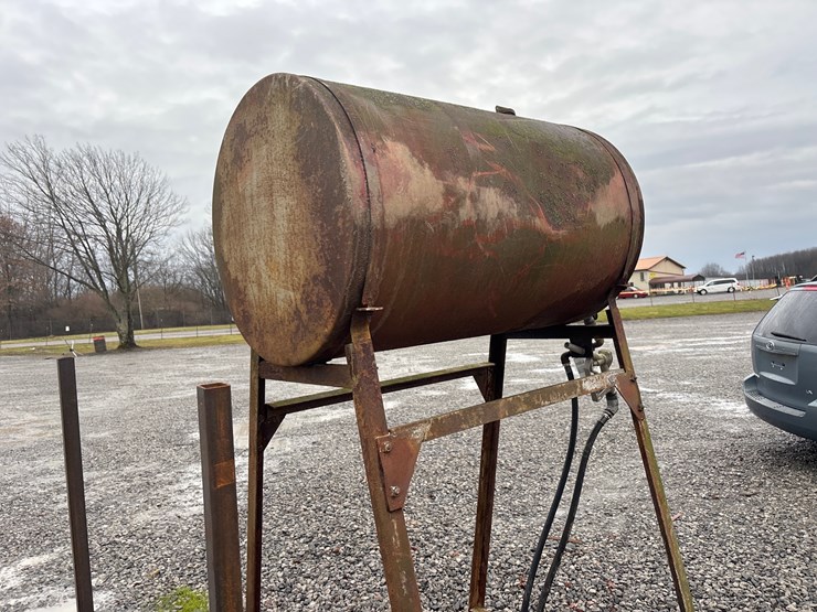 #6521-•-d1.-150-gal-fuel-tank-image-4