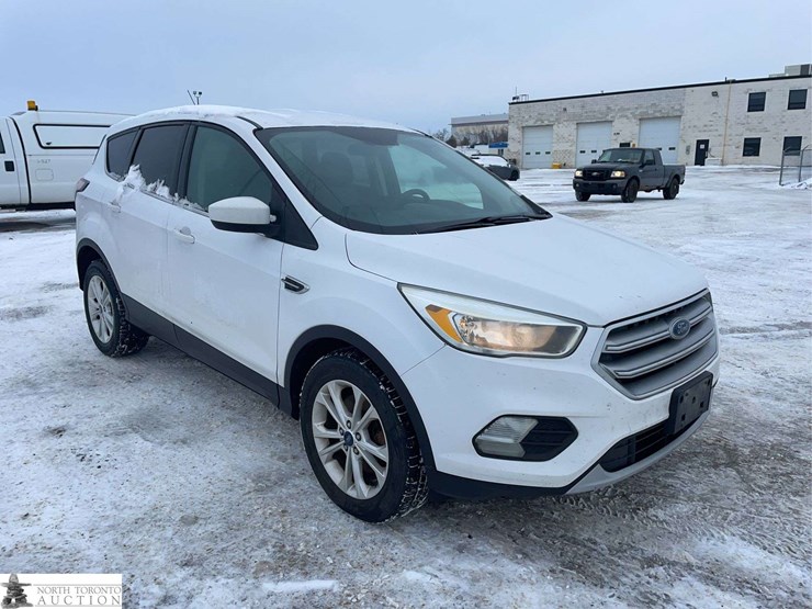 2017-ford-escape-image-7