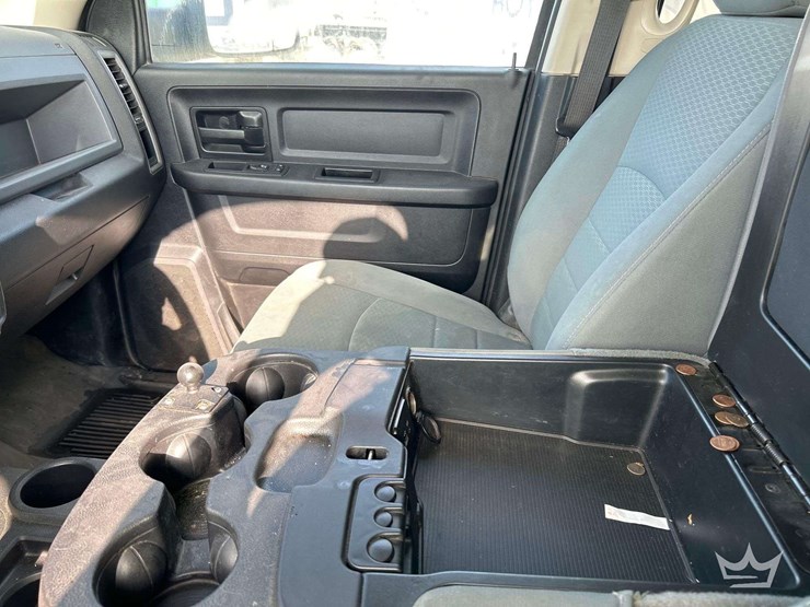 2017-dodge-2500-image-20