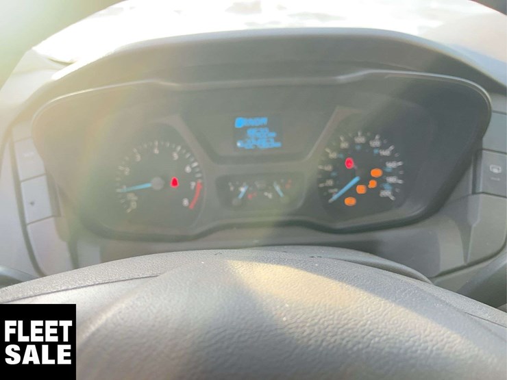 2019-ford-transit-image-18