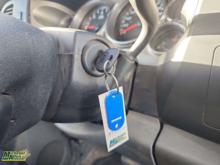 2013-gmc-sierra-2500hd-image-27