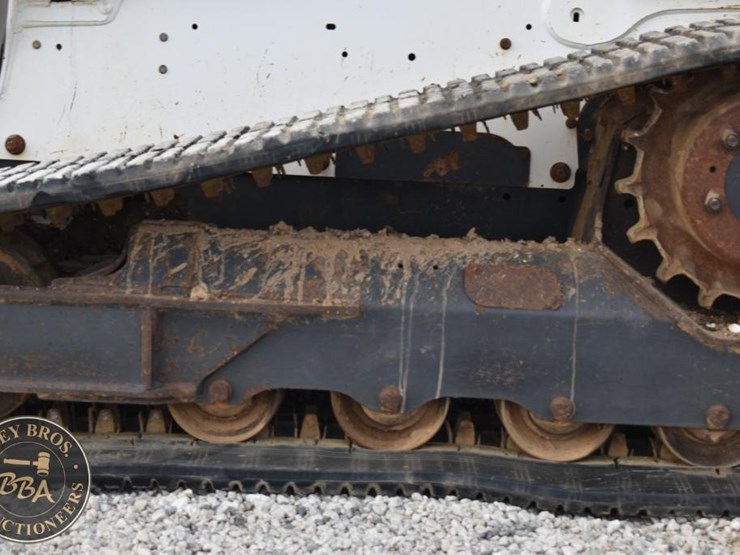 2016-bobcat-t650-image-31