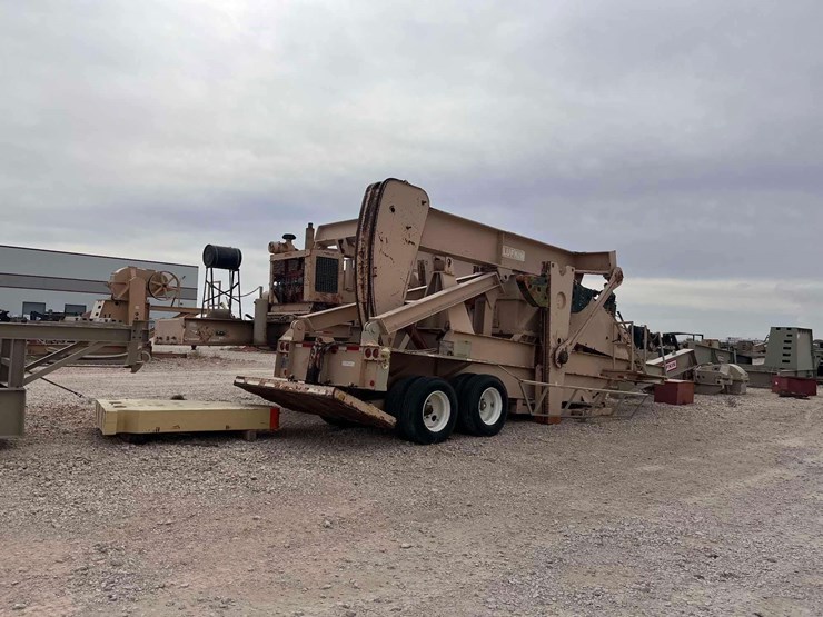1988-lufkin-cm-320d-305-100-road-runner-mobile-t/a-oil-field-pumpjack-image-7