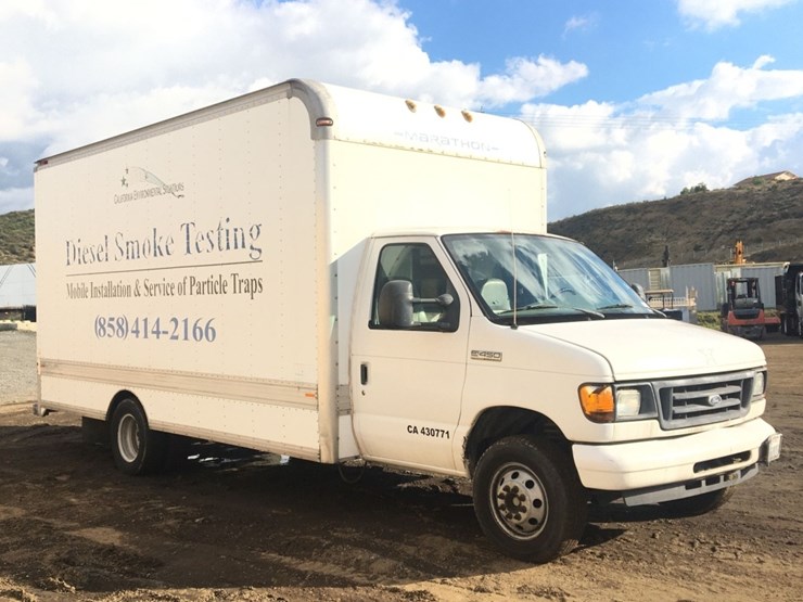 2007-ford-e450-van-truck,-image-2