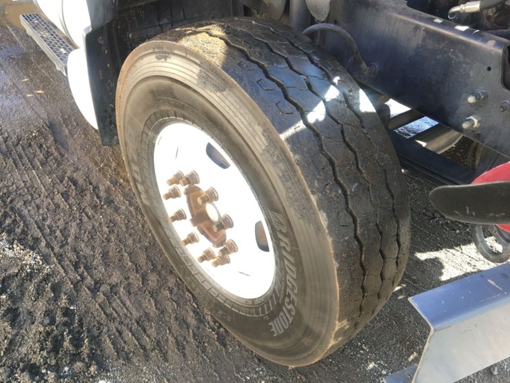 2005-galbreath-u50r174-image-13