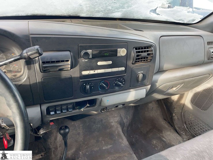 2007-ford-f350-image-18