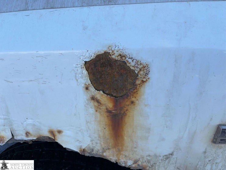 2012-dodge-2500-image-32