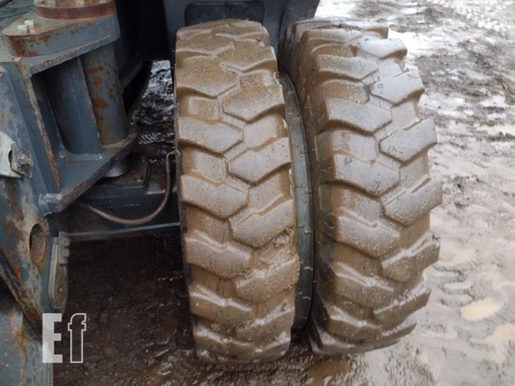 2005-gradall-xl3300-image-20