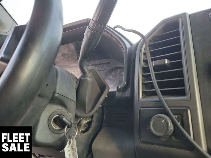 2017-ford-f350-image-15