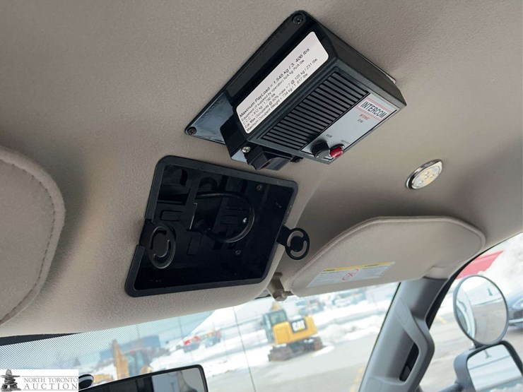 2016-chevrolet-express-g3500-image-25