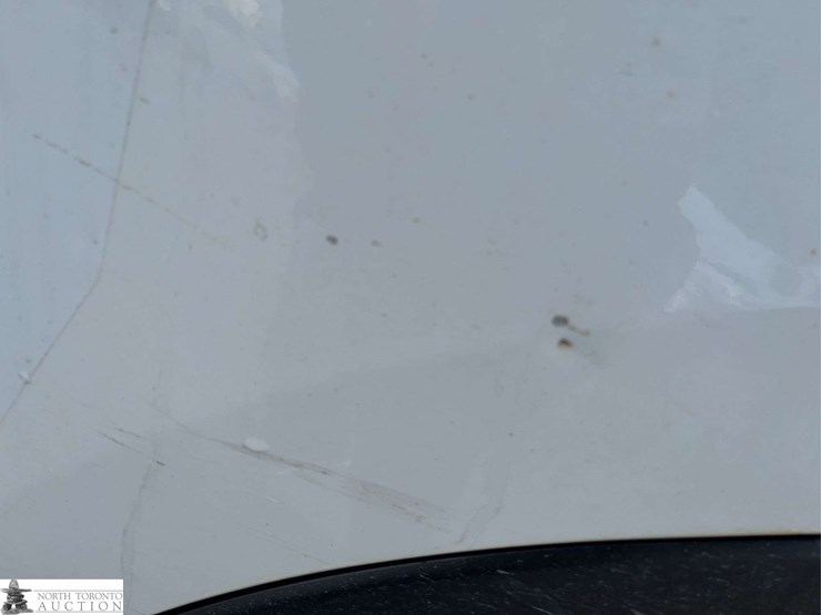 2017-ford-explorer-image-38