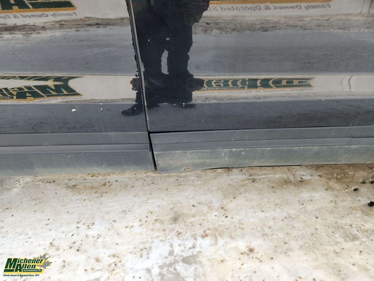 2019-ford-explorer-image-46