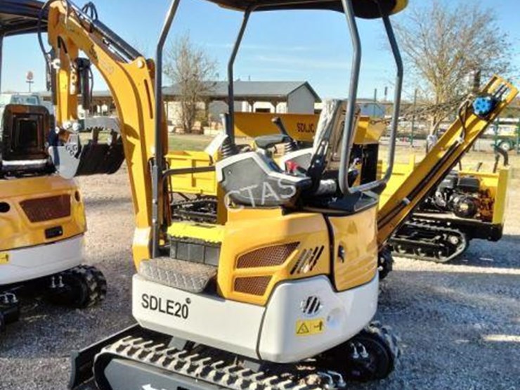 #114-•-mini-excavator---yanmar-diesel-(sdle20)-image-3
