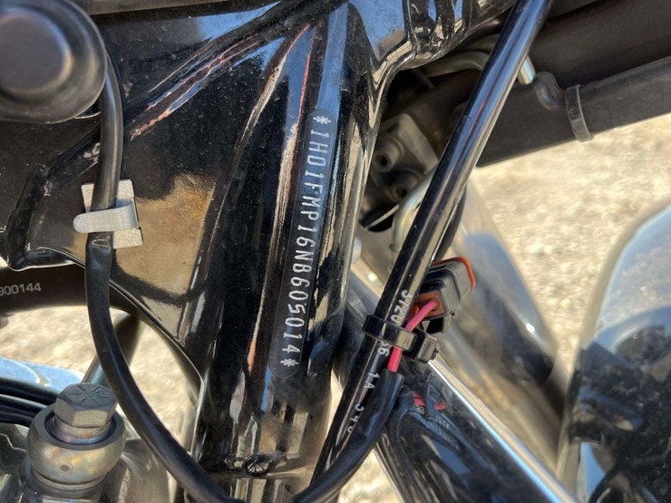 2022-harley-davidson-flhtp-police-electra-glide-motorcycle-image-5