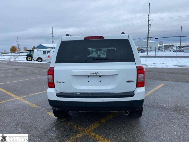 2015-jeep-patriot-image-5