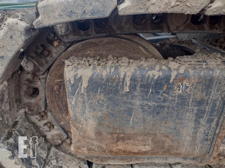 case-cx145d-msr-image-32