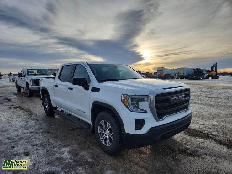 2019-gmc-sierra-1500-image-2