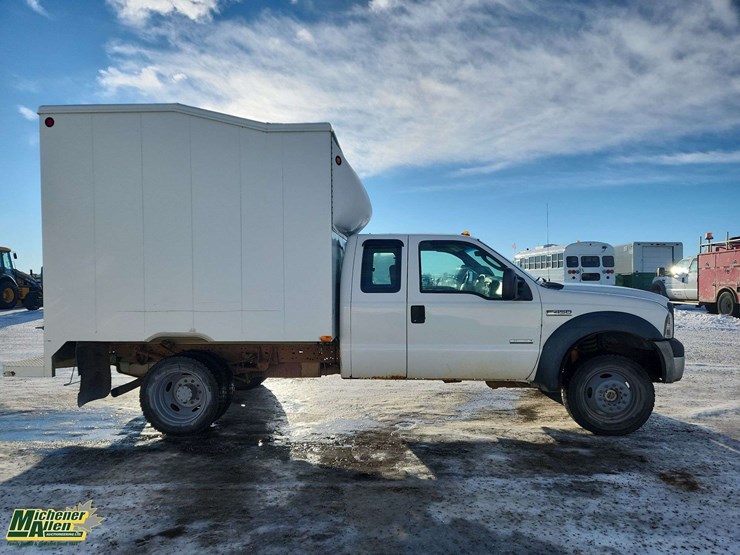 2007-ford-f450-image-8