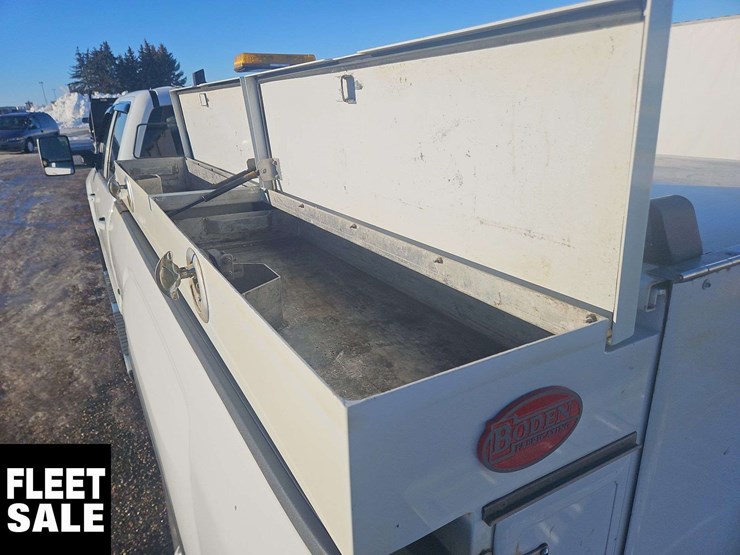 2017-gmc-sierra-2500hd-sle-image-23