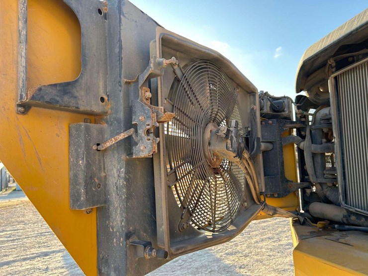 2019-deere-460e-image-9