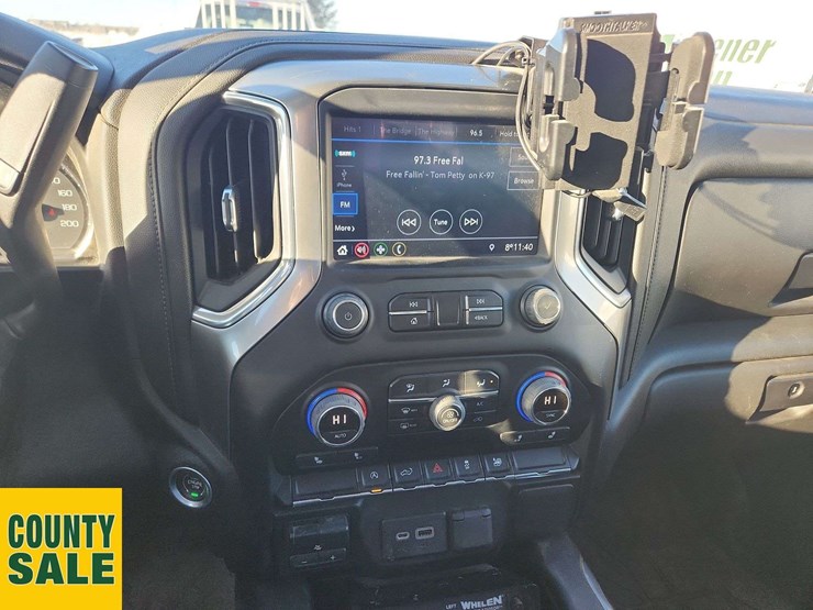 2022-chevrolet-silverado-1500-image-14