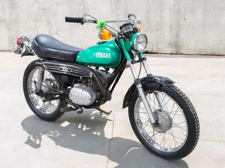 1972-yamaha-lt2-motorcycle-image-2
