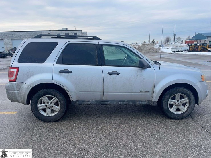 2010-ford-escape-hybrid-image-6