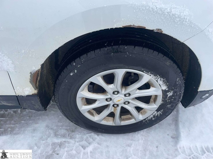 2018-chevrolet-equinox-image-24