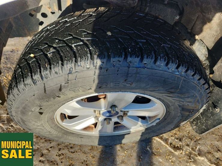 2015-ford-f150-image-30