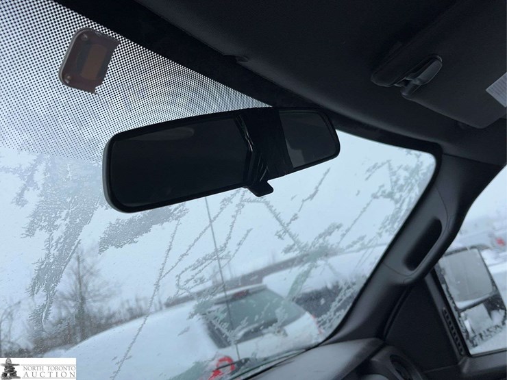 2011-ford-f150-image-17