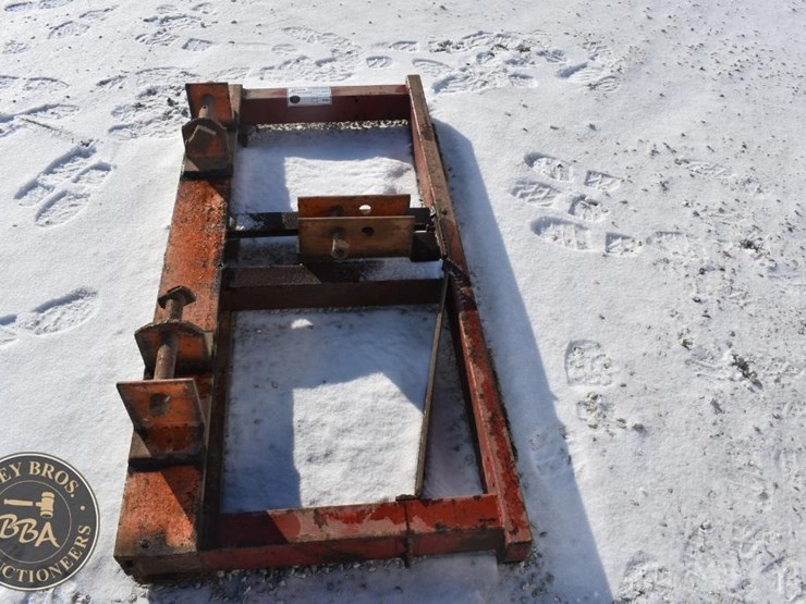 hitch-header-mover-38989-image-2