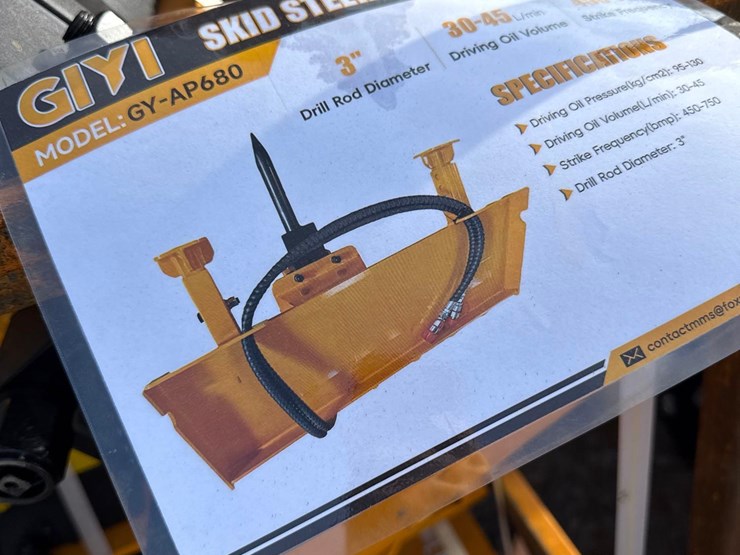 new-giyi-co.-skid-steer-pile-hammer-image-6