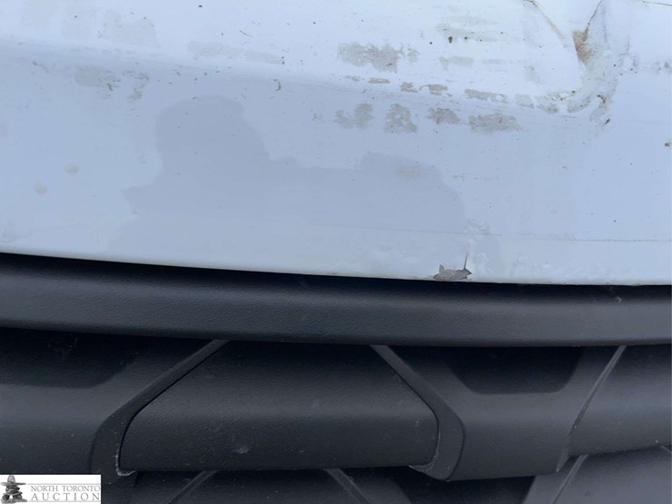 2018-ford-explorer-image-38