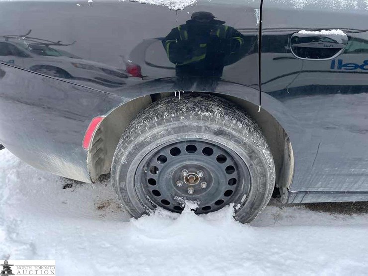 non-operable-2023-dodge-charger-police-image-25