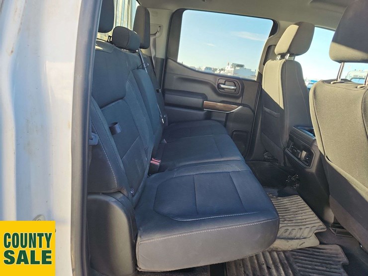 2022-chevrolet-silverado-1500-image-19