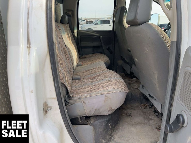 2008-dodge-ram-5500-image-15