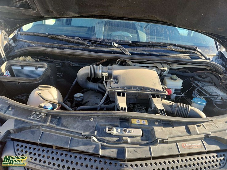 2015-mercedes-benz-sprinter-3500-image-20