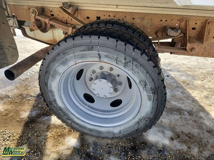 2007-ford-f450-image-12