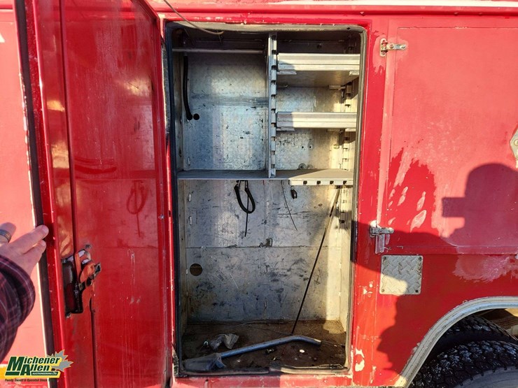 2008-ford-f550-image-35