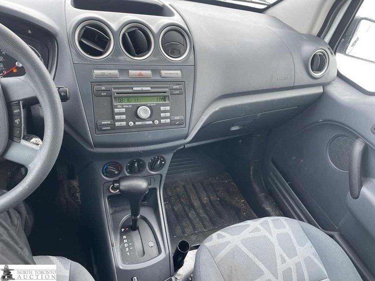 2012-ford-transit-connect-image-25