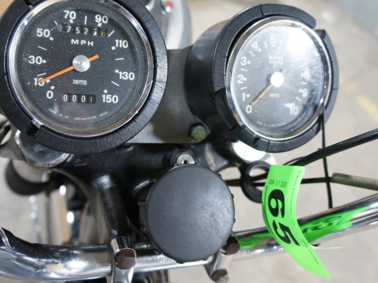 1970-bsa-a65t-thunderbolt-motorcycle-image-7