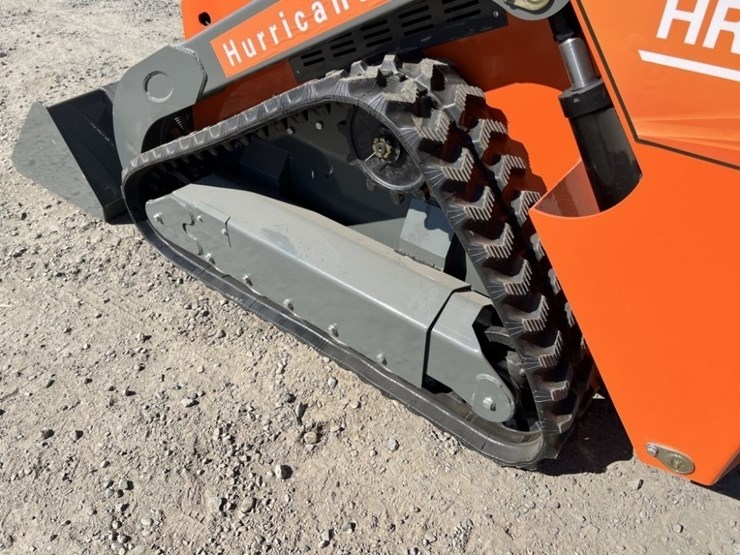 2025-hurricane-hrc700-mini-compact-track-loader-image-15