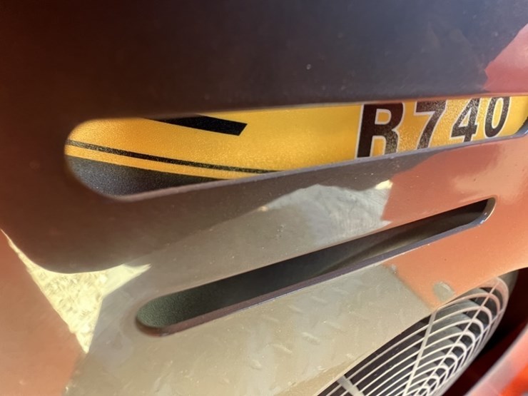 2025-hurricane-hrc700-mini-compact-track-loader-image-11