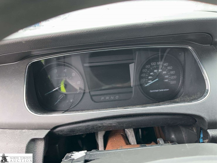 2013-ford-taurus-police-inte-image-15