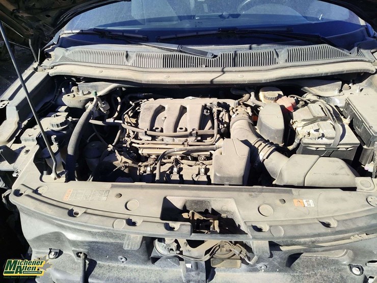 2018-ford-explorer-image-24