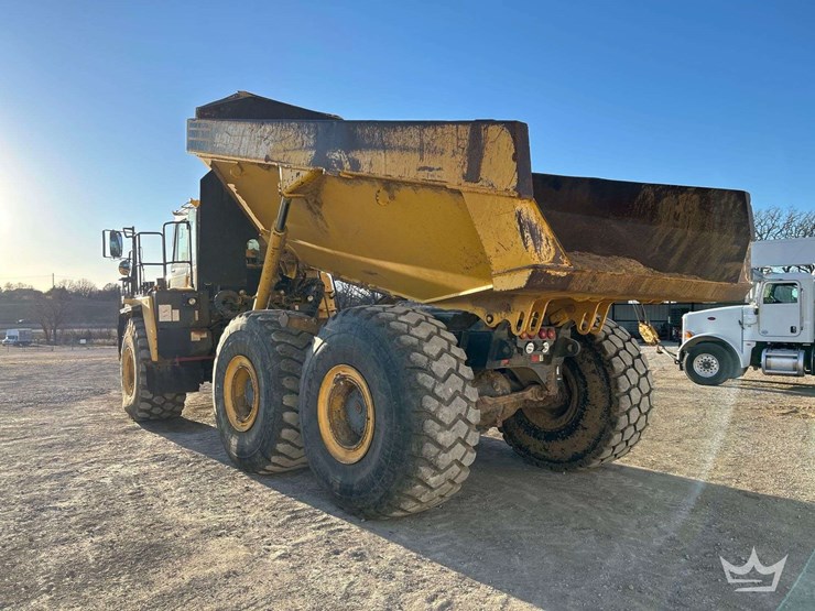 2016-komatsu-hm400-5-image-2